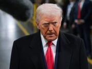 La última oportunidad de Trump para evitar una guerra total con Irán mientras el buque de guerra más poderoso del mundo ingresa al Golfo