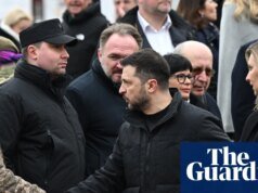 Zelensky llamó a Trump a visitar Ucrania en un discurso con motivo del aniversario del ataque a Ucrania.