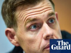 Matt Goodwin, de Reform UK, no enfrentará prohibición por error en folletos electorales parciales | Reforma del Reino Unido