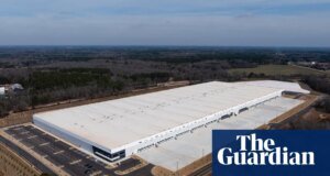 ICE gastará $38 mil millones para convertir almacenes en centros de detención, según muestran documentos ICE (Servicio de Inmigración y Control de Aduanas de EE. UU.)