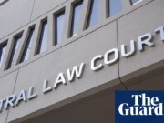 Un tribunal de Perth ha levantado una orden de supresión sobre la identidad de un hombre acusado de intento de atentado con bomba el día del ataque en Perth.