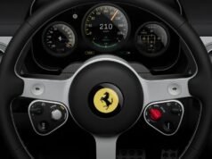 Por qué Ferrari recurrió a Jony Ive para diseñar el polémico interior de su nuevo coche