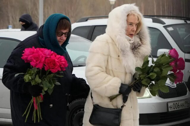 Russia_Navalny_Anniversary_64813_5308d6-1.jpg