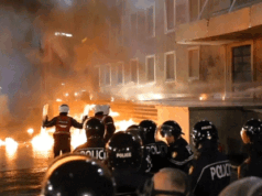 Estallaron protestas en Albania contra un presunto escándalo de corrupción que involucra al gobierno