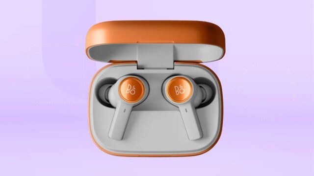 bang-and-olufsen-beoplay-eleven-orange1.jpg