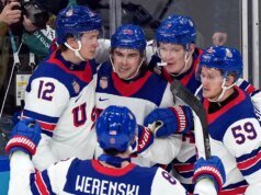 Estados Unidos dominó a Eslovaquia para fijar una cita con Canadá por la medalla de oro