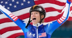 Juegos Olímpicos: Mia Manganello del equipo de EE. UU. gana medalla de bronce en salida masiva femenina