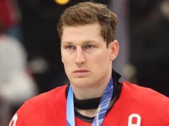 Nathan MacKinnon dice que Canadá fue un “buen equipo” a pesar de perder el oro en tiempo extra ante Estados Unidos