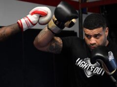 Shawn Merriman, ex estrella de la NFL, en batalla legal con una compañía de MMA