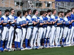 Jugador de Seton Hall muere herido mientras celebraba jonrón