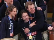Discurso del Estado de la Unión de Trump: El equipo de hockey masculino de EE. UU. llega al evento