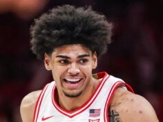 Koa Peet de Arizona impacta tras su lesión