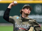 Una brutal temporada de béisbol de Vanderbilt se volvió más dura. columna
