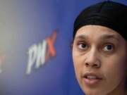 Phoenix lucha y encuentra una estrella en 2013