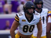 El entrenador de TE de Carolina del Sur elogió la dureza de la transferencia de Max Dragg esta primavera