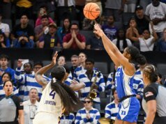 Mientras Duke recuperaba el aliento, el toque de timbre de Ashlon Jackson hundió la temporada de LSU.