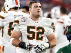 La necesidad de un centro de los Bears a largo plazo motivó la visita al legado de O-line