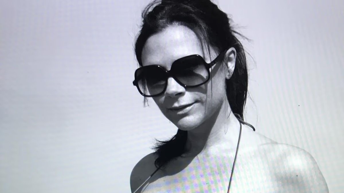 David y Victoria Beckham rinden homenaje a las celebridades por el Día de la Madre después del último desaire de Brooklyn: las coprotagonistas Holly Ramsey y Coleen Rooney celebran la ocasión especial