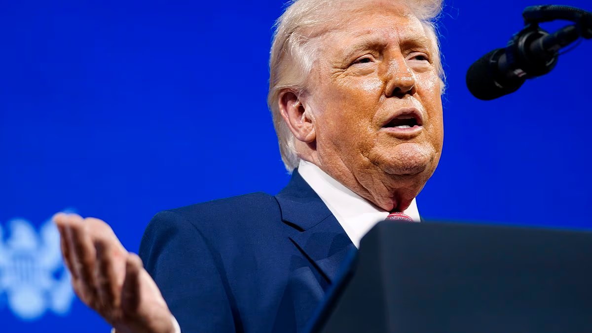 Después de los ataques a Venezuela e Irán, Trump dice “Cuba es la siguiente”… antes de agregar rápidamente “haz como que no dije eso”