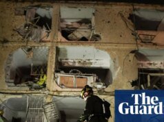 En represalia por el ataque de Natanz, Irán atacó una instalación nuclear que alberga una ciudad israelí Israel