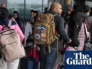 Trump firmó una orden ejecutiva que ordena al DHS pagar inmediatamente a los agentes de la TSA Administración Trump