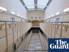 La ampliación de los parques HMP en Gales debería detenerse, dicen los parlamentarios Prisión y libertad condicional