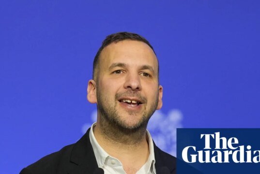 Jack Polanski se reúne con sindicatos para cambiar la financiación de su partido a los Verdes Jack Polanski