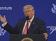 El presidente Trump ha dicho inexplicablemente que la gente puede preguntarle sobre sexo