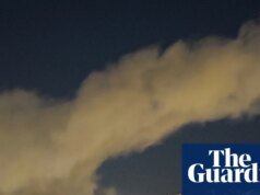 Israel ataca a Hezbollah en el Líbano después de que un grupo aliado de Irán disparara misiles a lo largo de la frontera con el Líbano