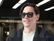 Tom Sandoval se burla de un posible compromiso con Victoria Lee Robinson
