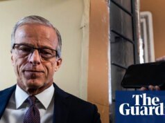 El Senado de EE.UU. no logró por séptima vez avanzar un proyecto de ley para financiar parcialmente al DHS Senado de EE.UU.