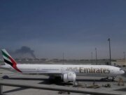 Algunas personas varadas en Dubái pagan enormes sumas de dinero por vuelos chárter privados