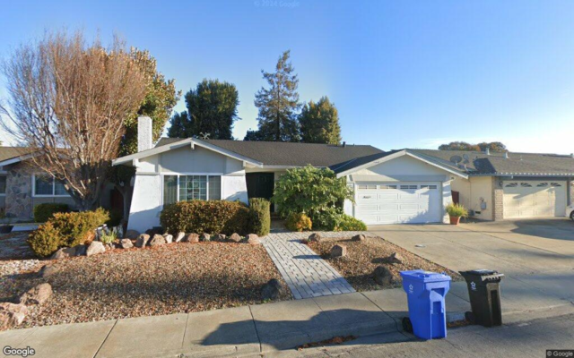 Single-family-home-sells-in-Fremont-for-1.8-million.png