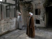 Según los informes, se llevaron a cabo ataques aéreos en el edificio de reuniones de QoM para las conversaciones de sucesión planificadas.