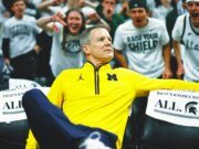 El entrenador de Michigan, Dusty May, dice que Izzone “nunca me molestará”