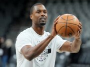 NBA News: Harrison Barnes de los Spurs ve rota la racha de Ironman