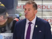 Noticias de la NHL: Golden Knights reorganiza el cuerpo técnico