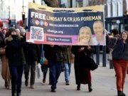 Hijo de pareja británica encarcelada apela a Trump por la detención de sus padres en Irán en medio de la guerra