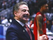 Rick Pitino: Dylan Darling toma su propia decisión en el timbre contra Kansas