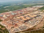 Los senadores Elizabeth Warren y Josh Hawley están presionando por la transparencia energética de los centros de datos