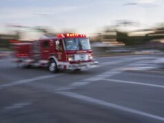 Se produjo un incendio de dos alarmas en el complejo de apartamentos Campbell