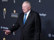 Jerry Jones explica por qué cree que la temporada de 18 juegos es beneficiosa para los jugadores de la NFL