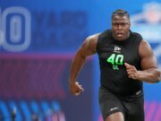 Los Texans muestran interés en el veterano prospecto de la línea ofensiva