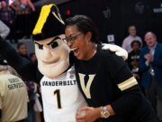 Candice Story Lee Nominada al premio Director Atlético: The Anchor