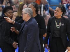 Don Staley compartió el mensaje claro después de hablar con Geno Auriemma sobre la pelea de la Final Four.