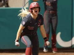 Estudiante de primer año de softbol de Alabama gana honores de la SEC: pase de lista