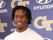 Todo, desde Georgia Tech, superó a Noah Carter después de la práctica del jueves