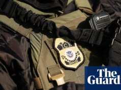 El video socava el relato de ICE sobre el oficial que disparó a un hombre en Minneapolis ICE (Servicio de Inmigración y Control de Aduanas de EE.UU.)