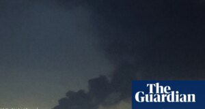 Irán pide a los jóvenes que formen cadenas humanas alrededor de las centrales eléctricas mientras se acerca la fecha límite de Trump