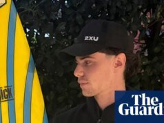 ‘Acabo de dar un paso’: la víctima adolescente de la mordedura de tiburón recuerda su afortunada escapada mientras practicaba surf en el sur de Australia | Australia del Sur